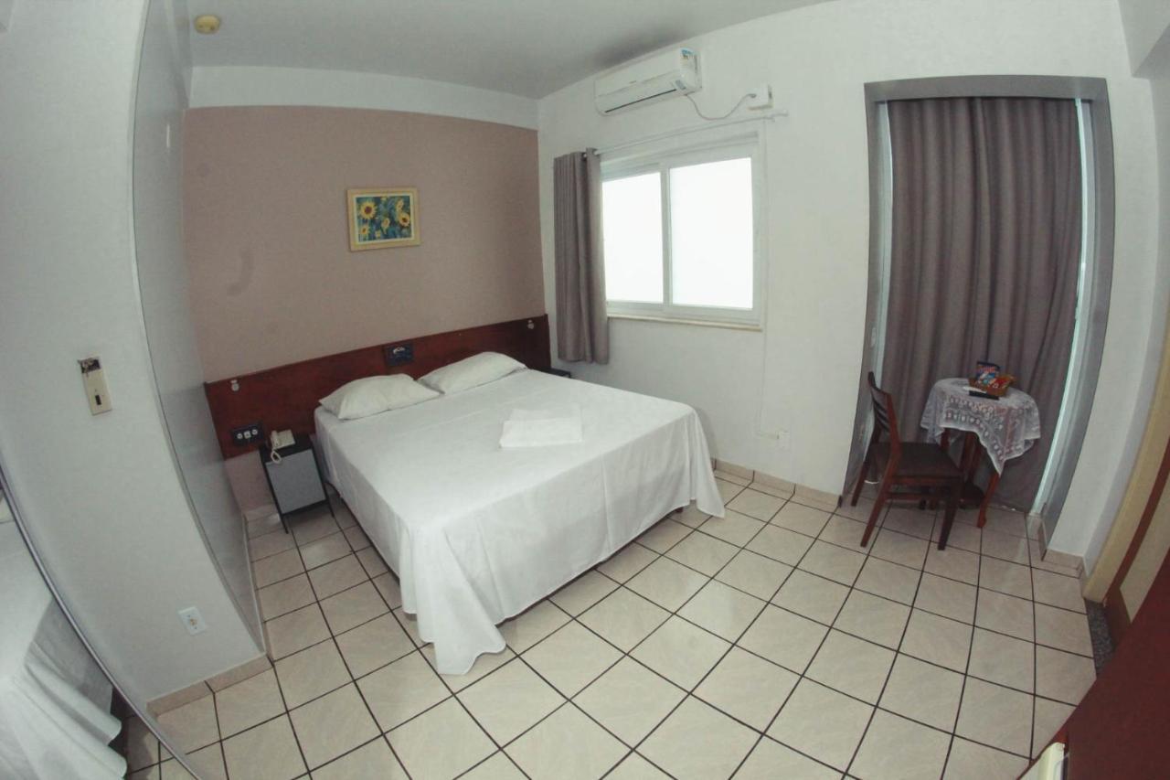 Alpha Ville Hotel Асіс Екстер'єр фото
