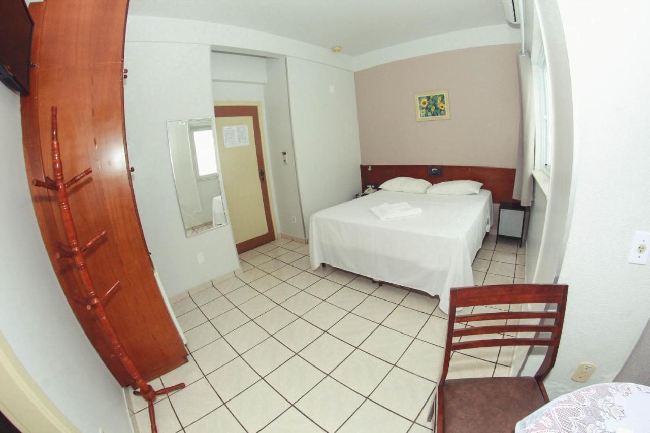 Alpha Ville Hotel Асіс Екстер'єр фото
